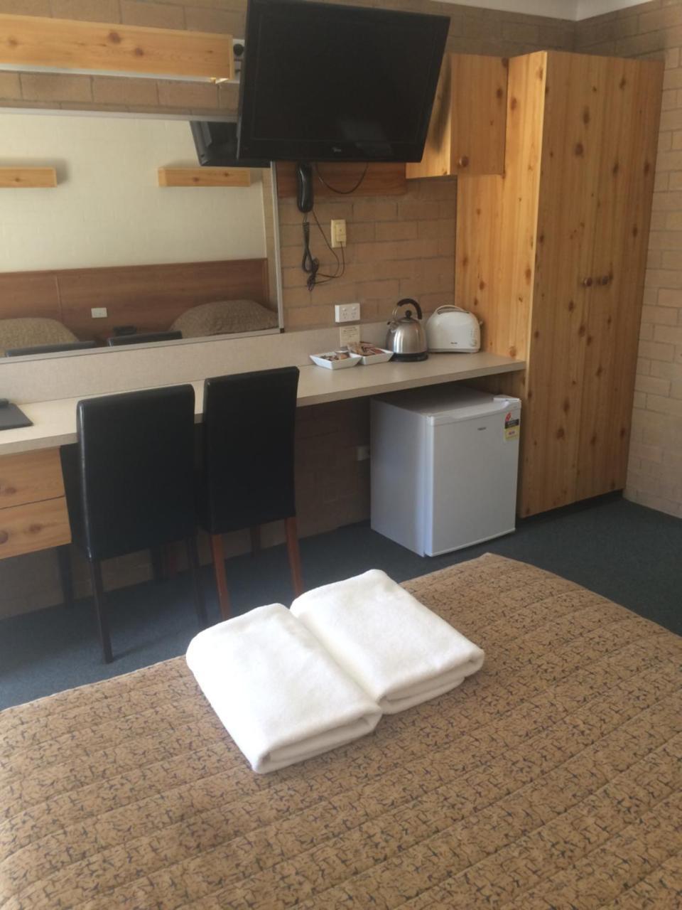 Alexander Motor Inn Moree Zewnętrze zdjęcie